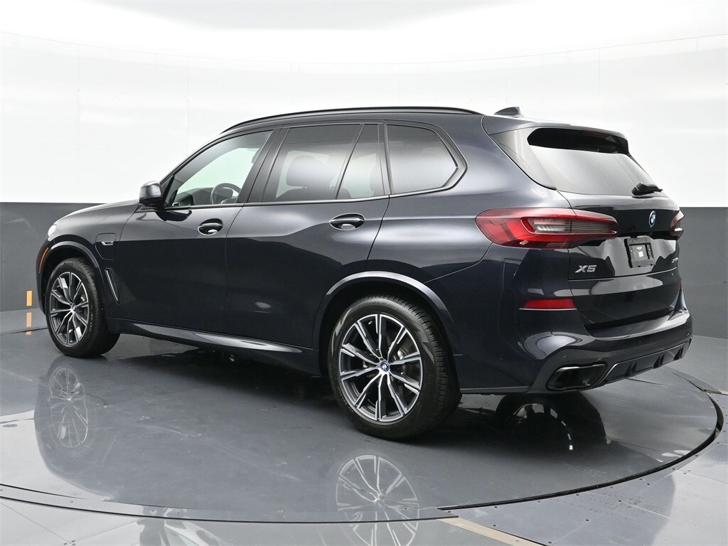 2022 Bmw X5 xDrive45e photo 3