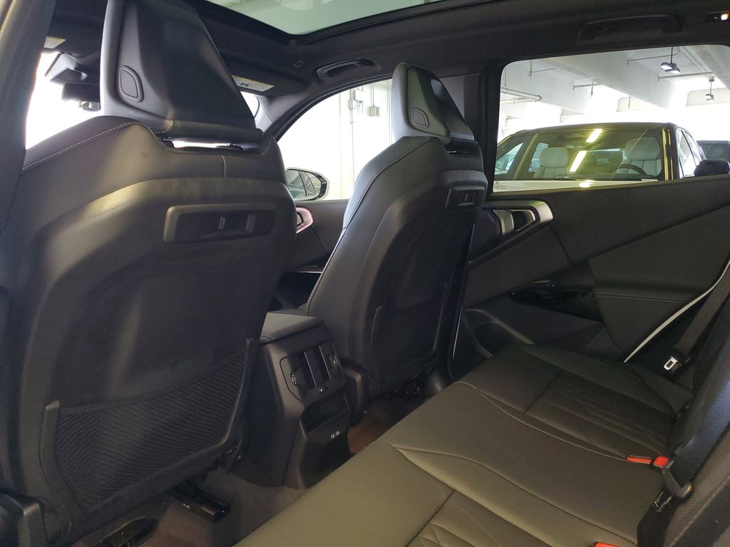 2026 BMW X3 30 - Photo 10