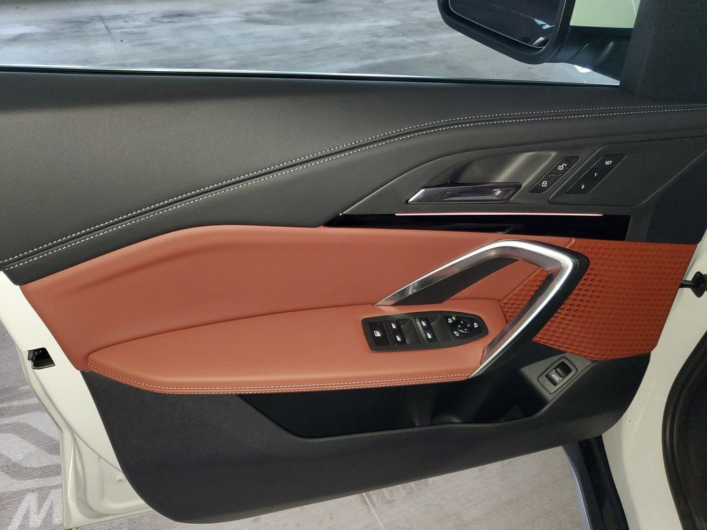2026 BMW X1 28i - Photo 14