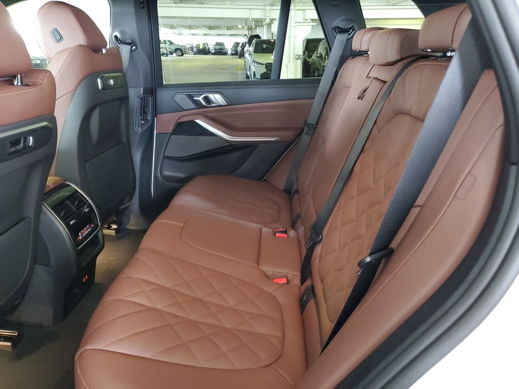2026 BMW X5 40i - Photo 11