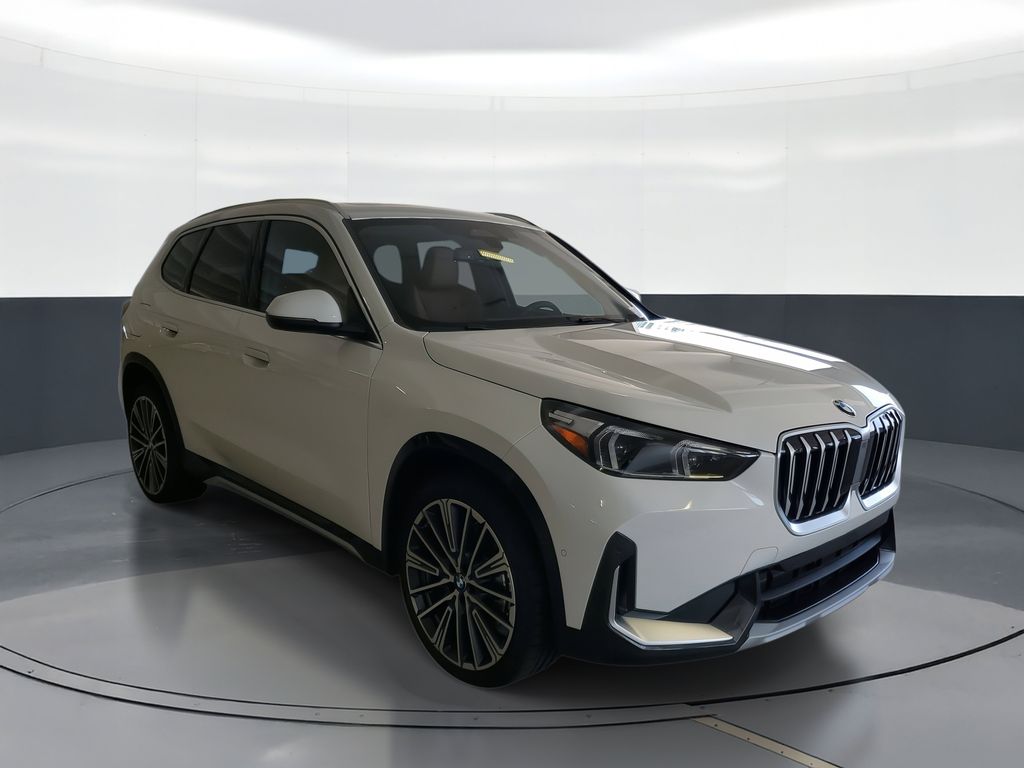 2026 BMW X1 28i - Photo 2