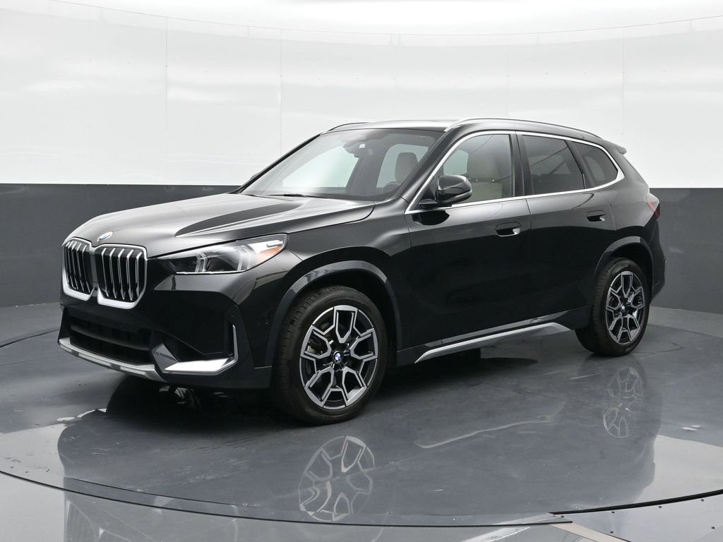 2025 BMW X1 xDrive28i's photo