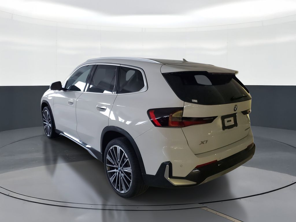 2026 BMW X1 28i - Photo 4