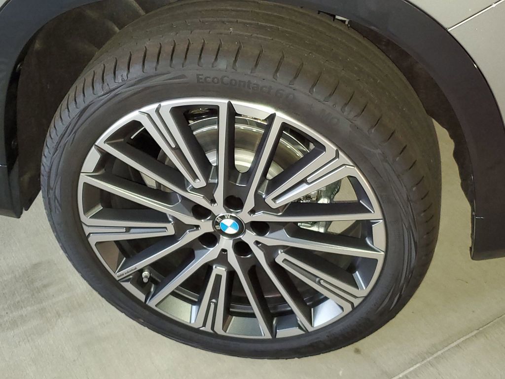 2026 BMW X1 28i - Photo 5