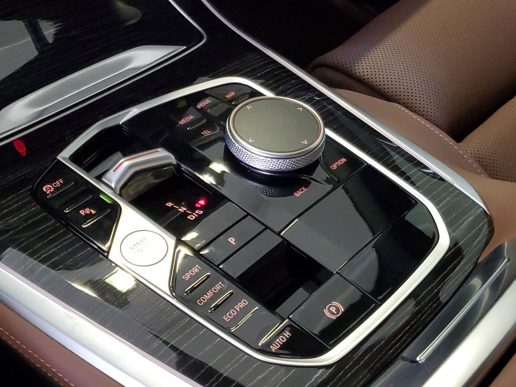 2026 BMW X5 40i - Photo 24
