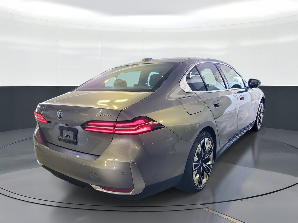 Used 2026 BMW 5 Series 530i Sedan