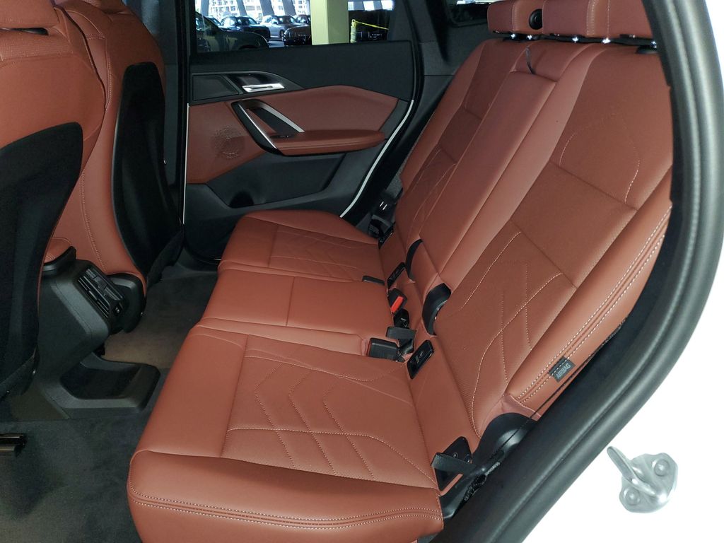 2026 BMW X1 28i - Photo 11