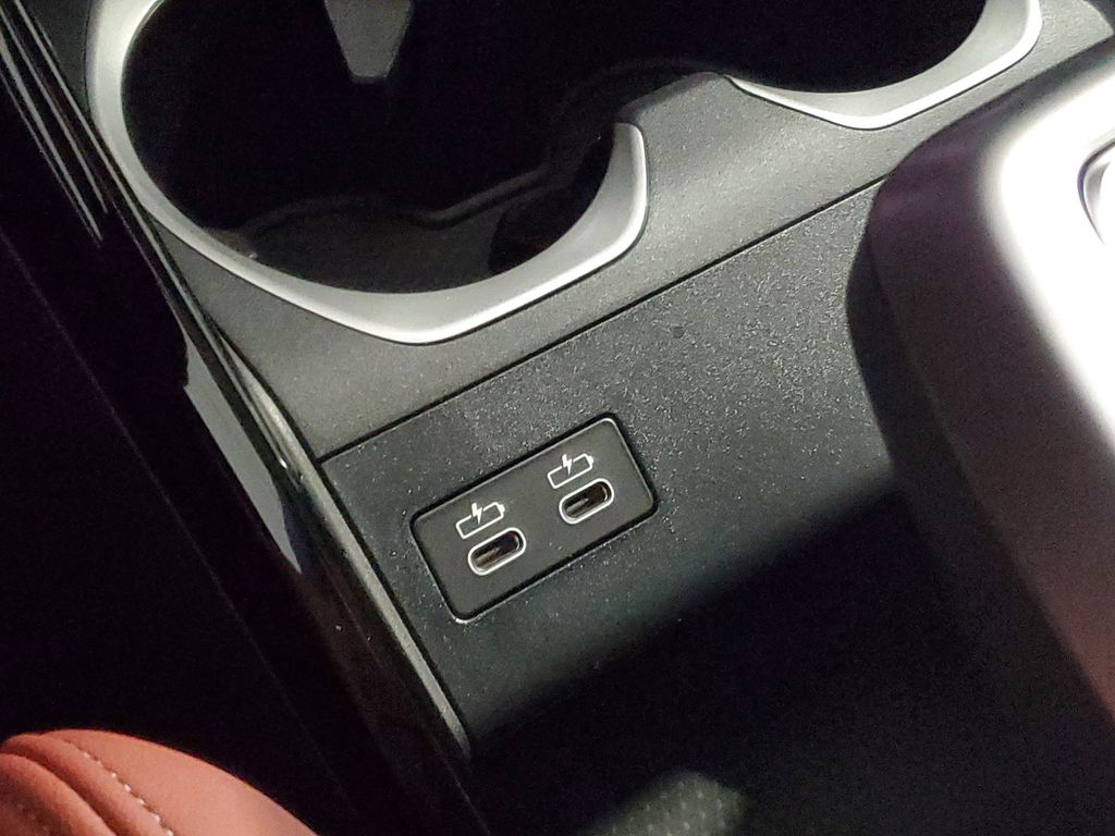 2026 BMW X1 28i - Photo 23