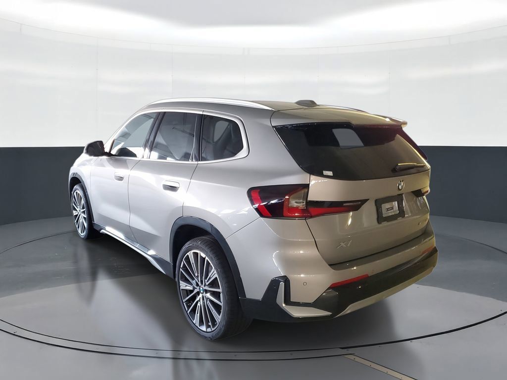 2026 BMW X1 28i - Photo 4
