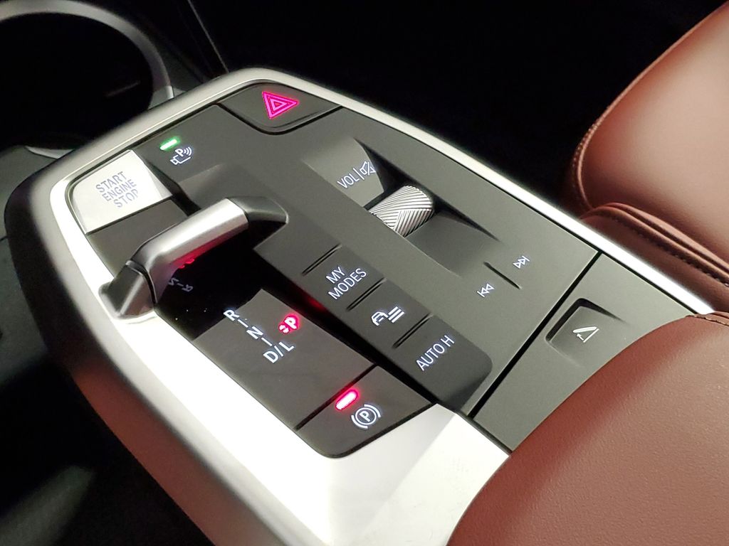 2026 BMW X1 28i - Photo 24