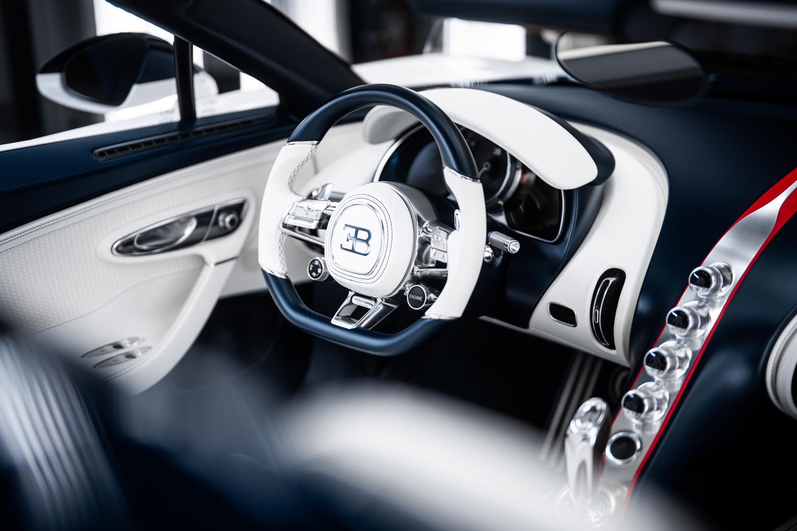 Bugatti W16 Mistral Specs and Features