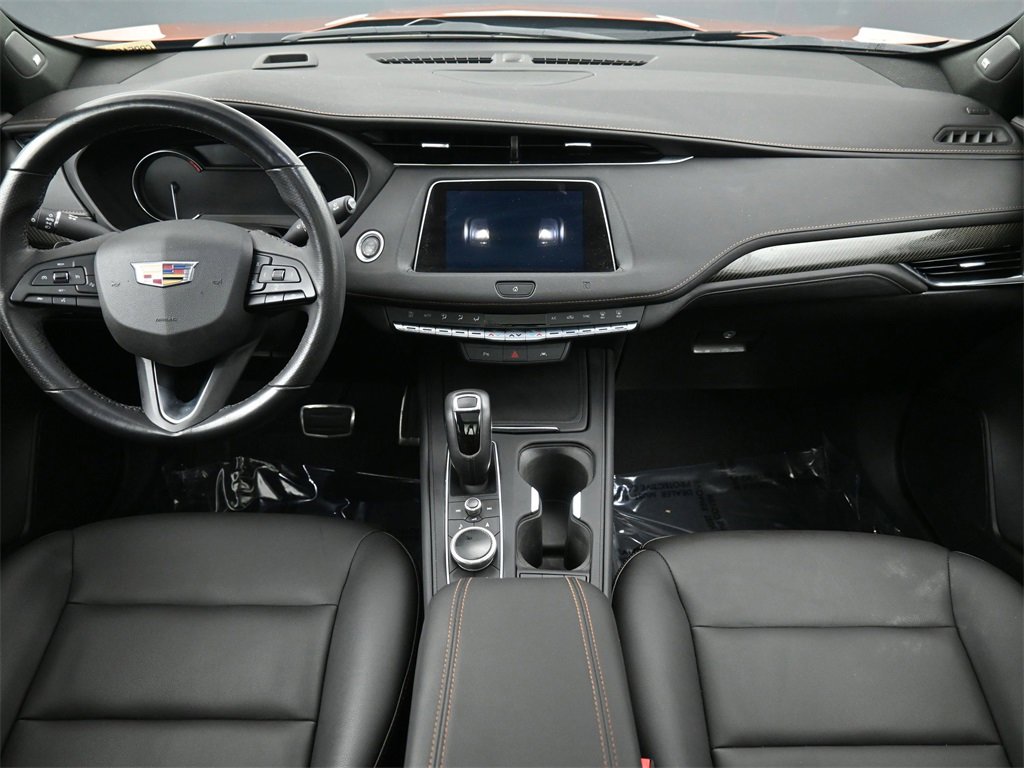 2019 Cadillac XT4 Sport photo 3