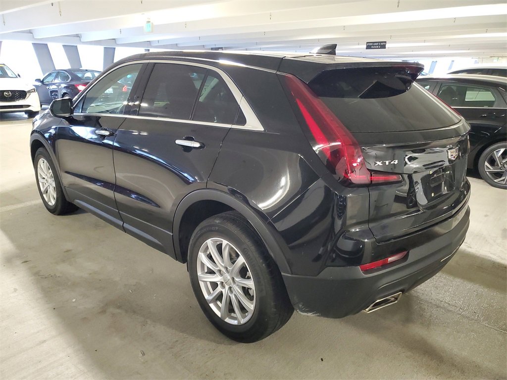2023 Cadillac XT4 Luxury photo 4