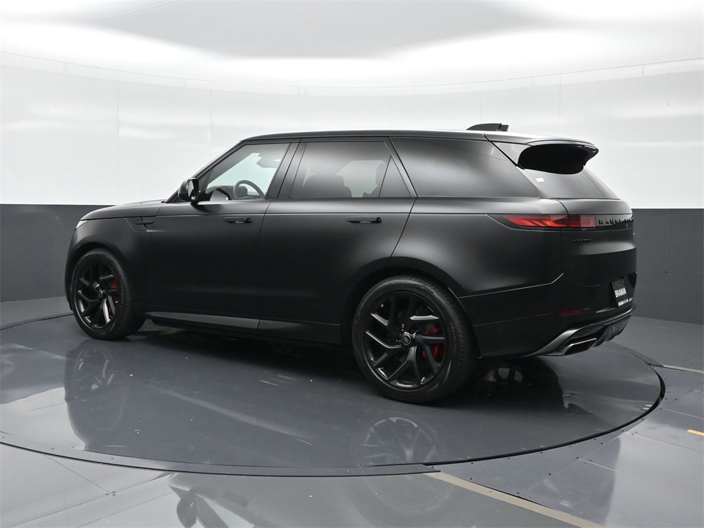 2023 Land Rover Range Rover Sport SE photo 2