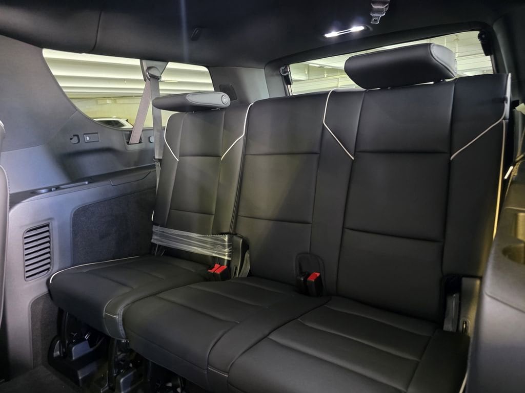 2026 Cadillac Escalade ESV Sport - Photo 14