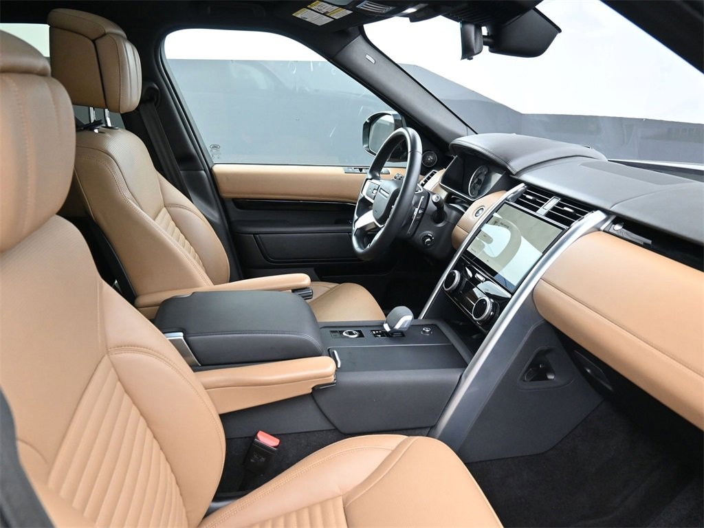 Used 2023 Land Rover Discovery S R-Dynamic