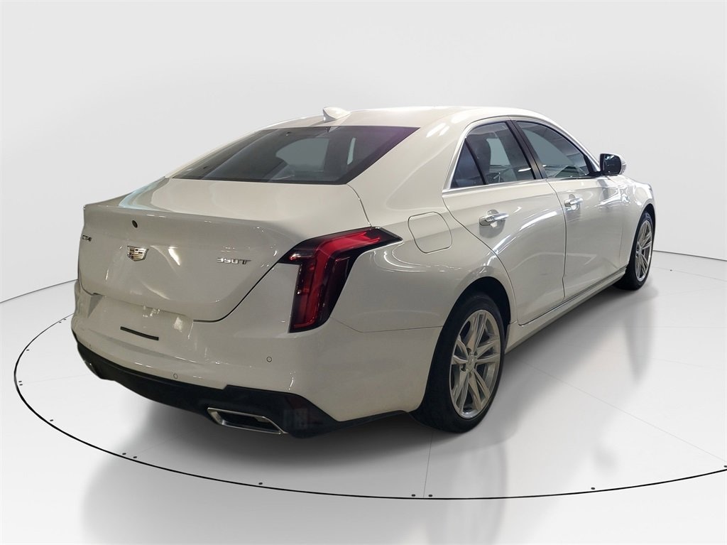 New 2026 CADILLAC CT4 Luxury Sedan