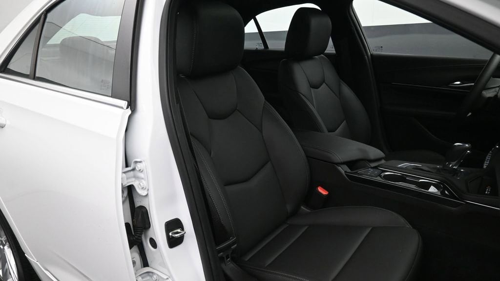 2024 Cadillac CT4 Luxury - Photo 17