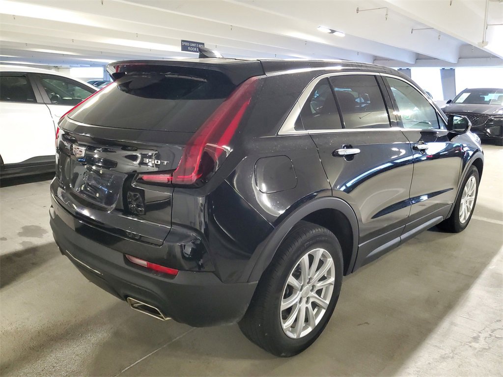 2023 Cadillac XT4 Luxury photo 3