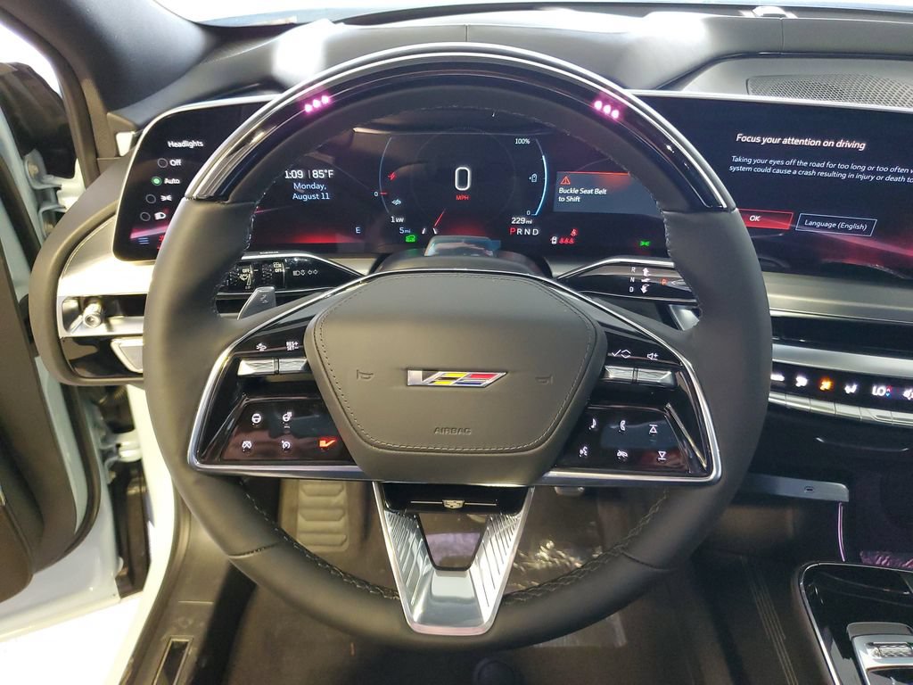 2026 Cadillac LYRIQ V - Photo 17