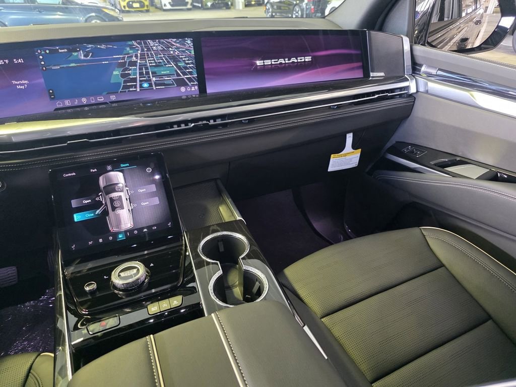 2026 Cadillac Escalade ESV Sport - Photo 10