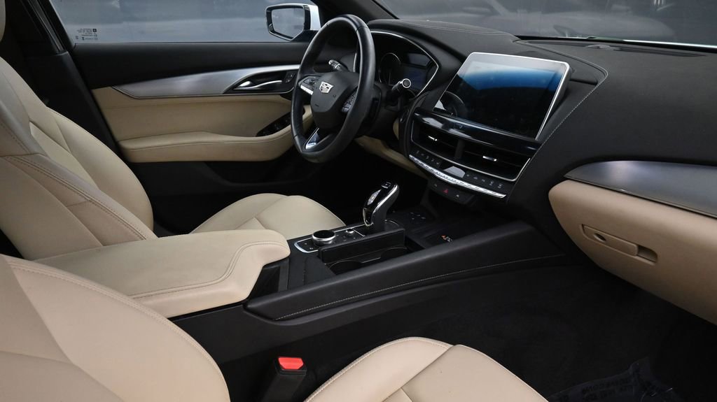 2024 Cadillac CT5 Luxury - Photo 11