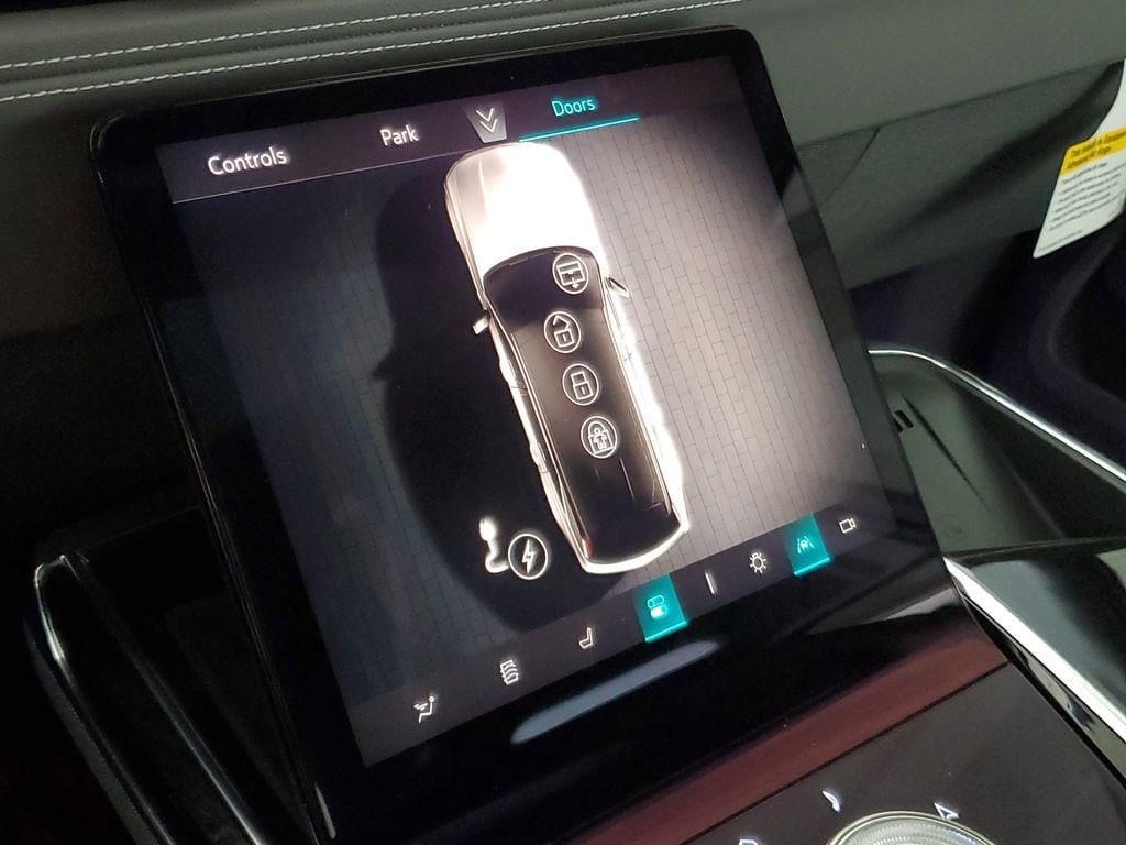 2026 Cadillac Escalade IQ Luxury - Photo 23