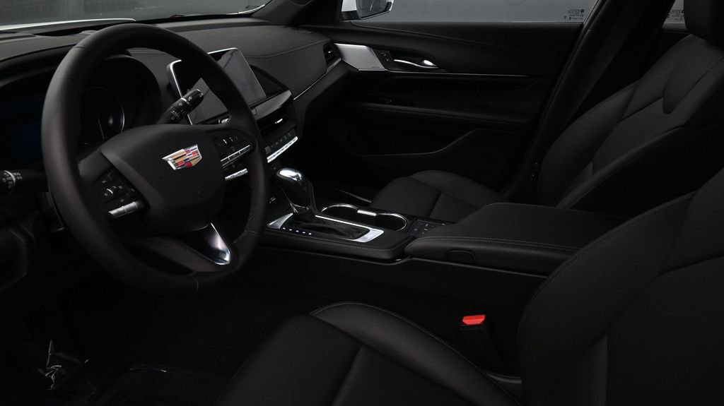 2024 Cadillac CT4 Luxury - Photo 7