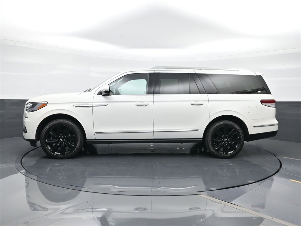Used 2023 Lincoln Navigator L Reserve