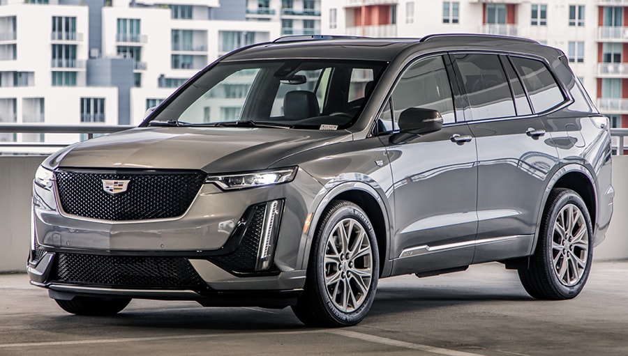 2022 XT6 Luxury