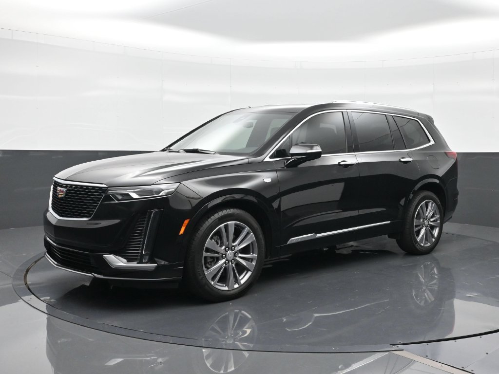 2025 Cadillac XT6