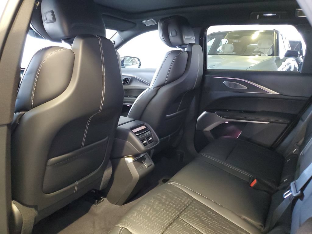 2026 Cadillac LYRIQ V - Photo 10