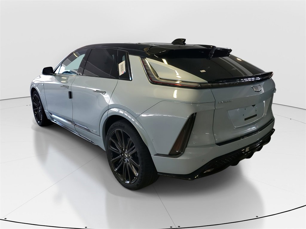 2026 Cadillac Lyriq photo 4