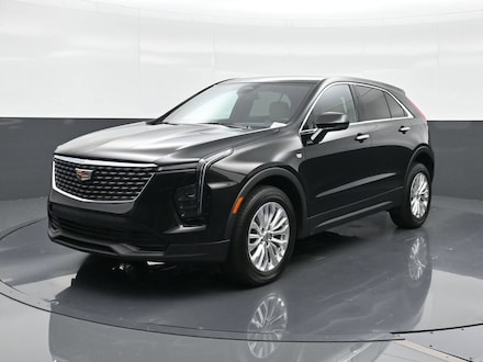 2024 CADILLAC XT4 Luxury SUV