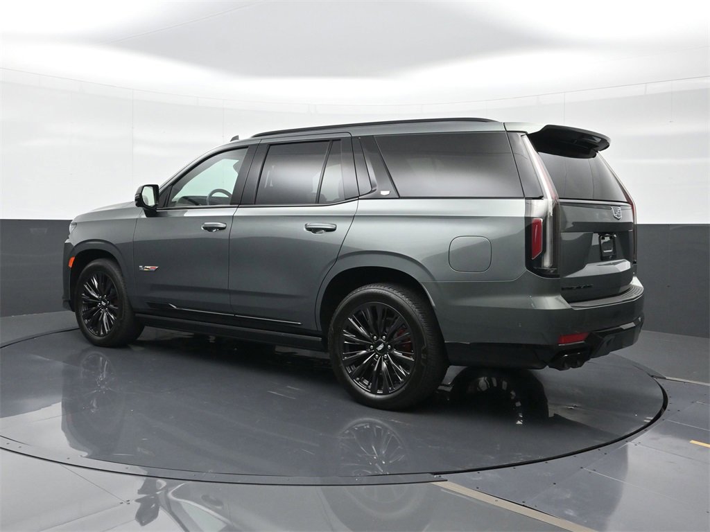 2024 Cadillac Escalade V-Series photo 2