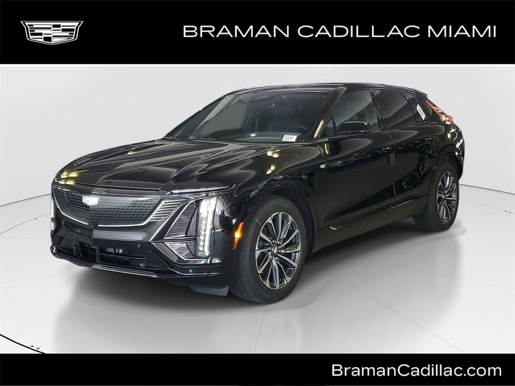 2026 Cadillac LYRIQ Sport's photo
