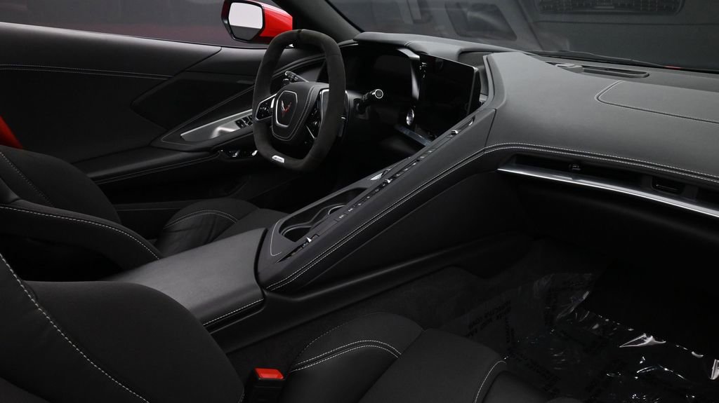 2025 Chevrolet Corvette 1LZ - Photo 11