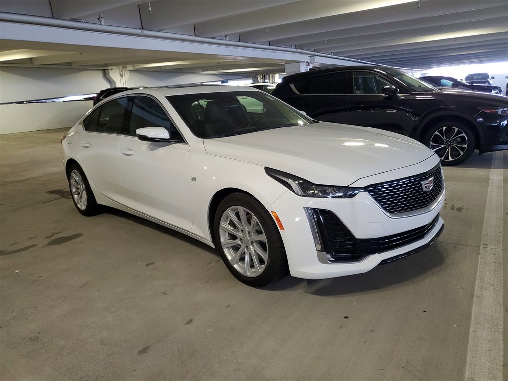 2024 Cadillac CT5 Luxury photo 2