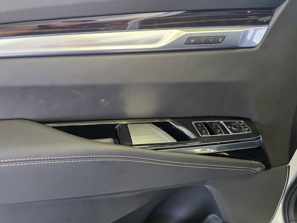 2026 Cadillac Escalade ESV Luxury - Photo 18