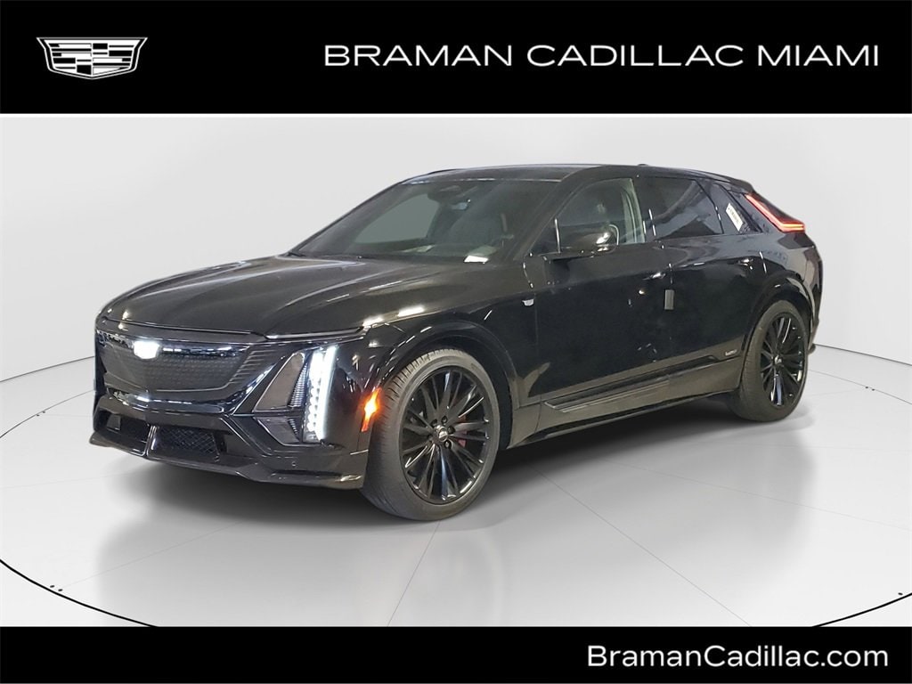 2026 Cadillac LYRIQ V Premium's photo