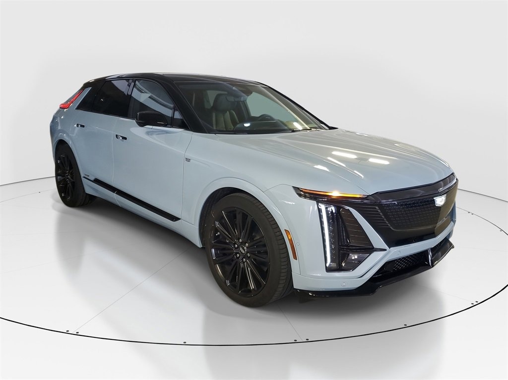 New 2026 CADILLAC LYRIQ V-Series SUV