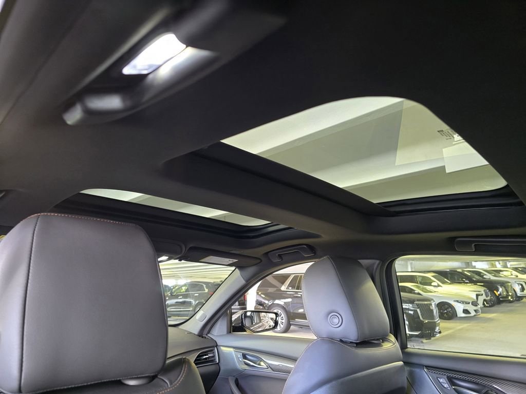 2025 Cadillac CT5 Sport - Photo 10