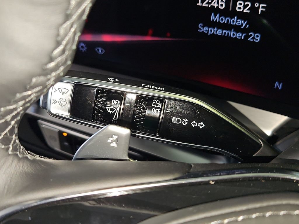 2026 Cadillac LYRIQ V - Photo 40