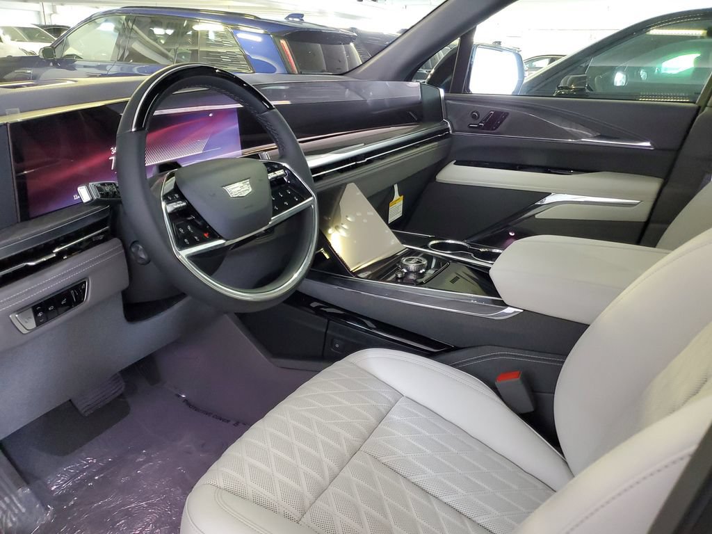 2026 Cadillac Escalade IQ Sport - Photo 15