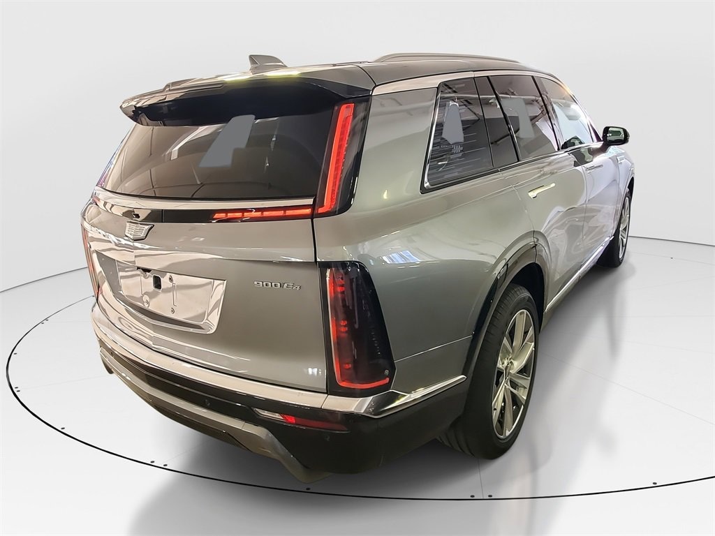 New 2026 CADILLAC VISTIQ Luxury SUV