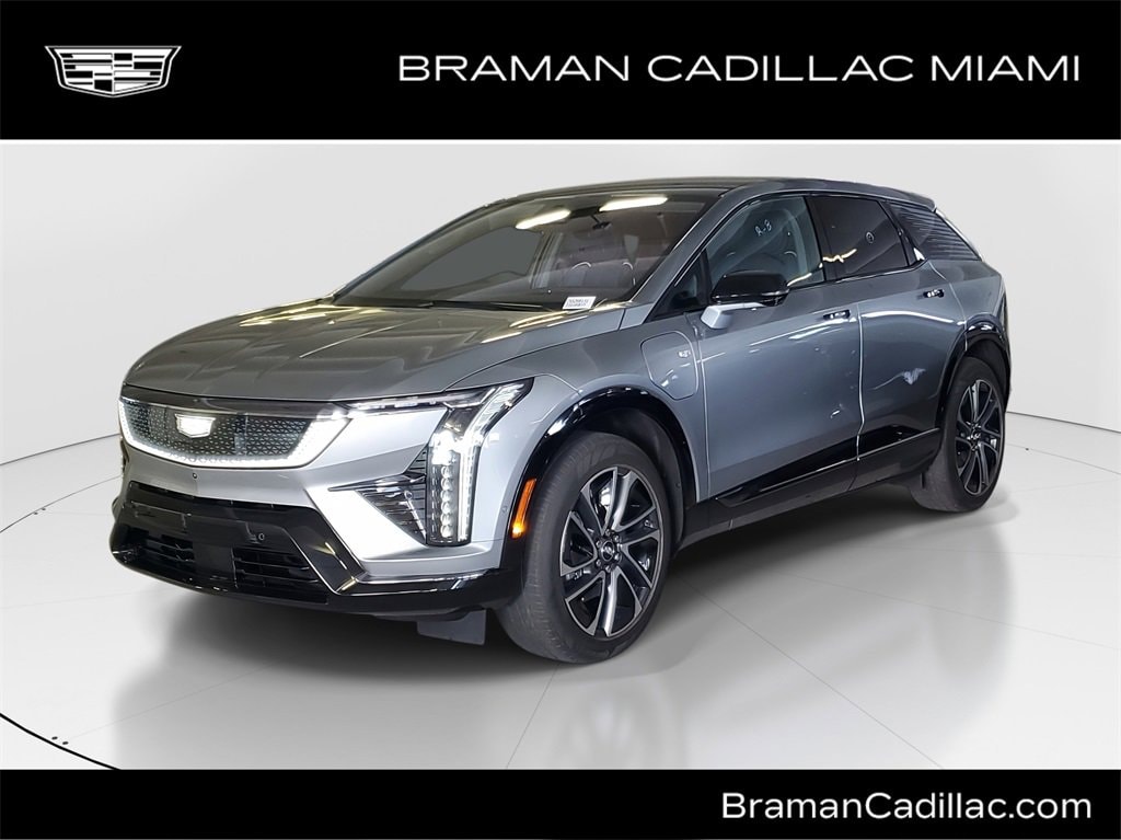 2025 Cadillac OPTIQ Sport 2's photo