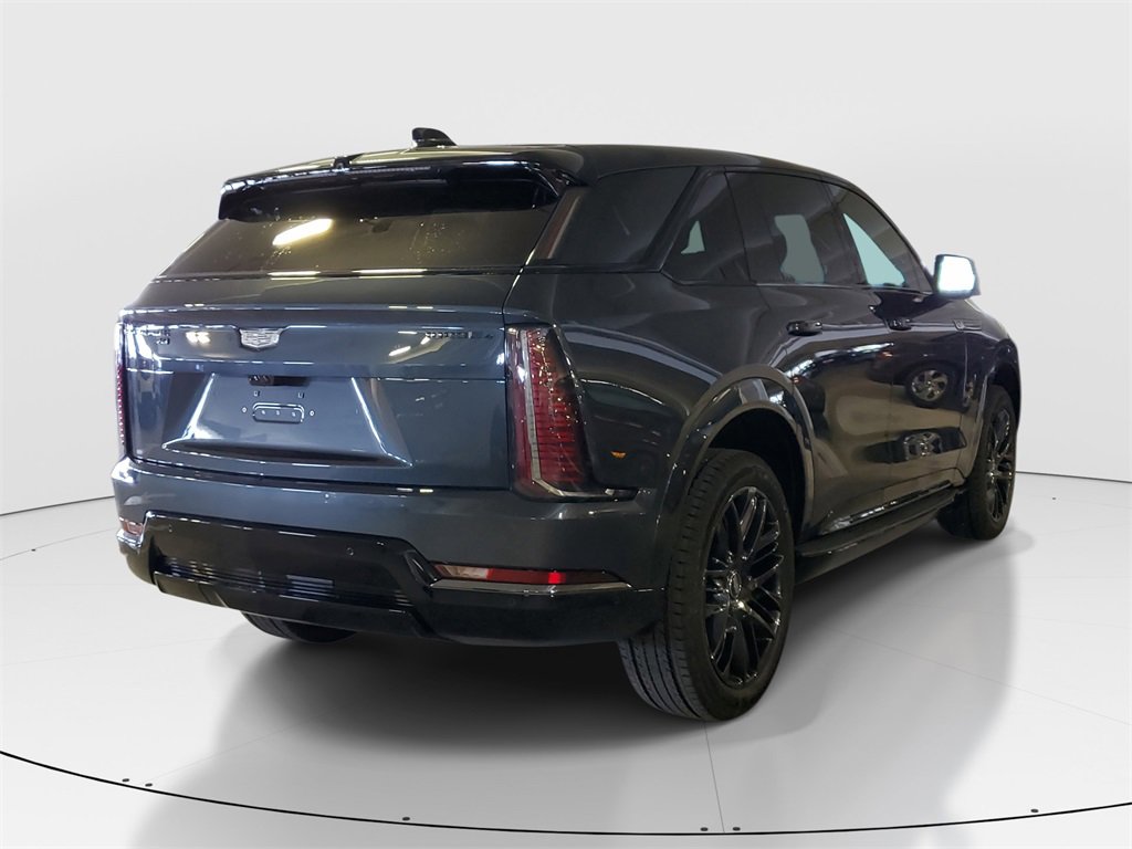 2026 Cadillac Escalade IQ Sport photo 3