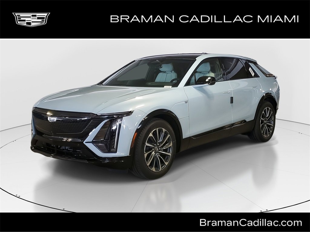 2026 Cadillac LYRIQ Sport's photo