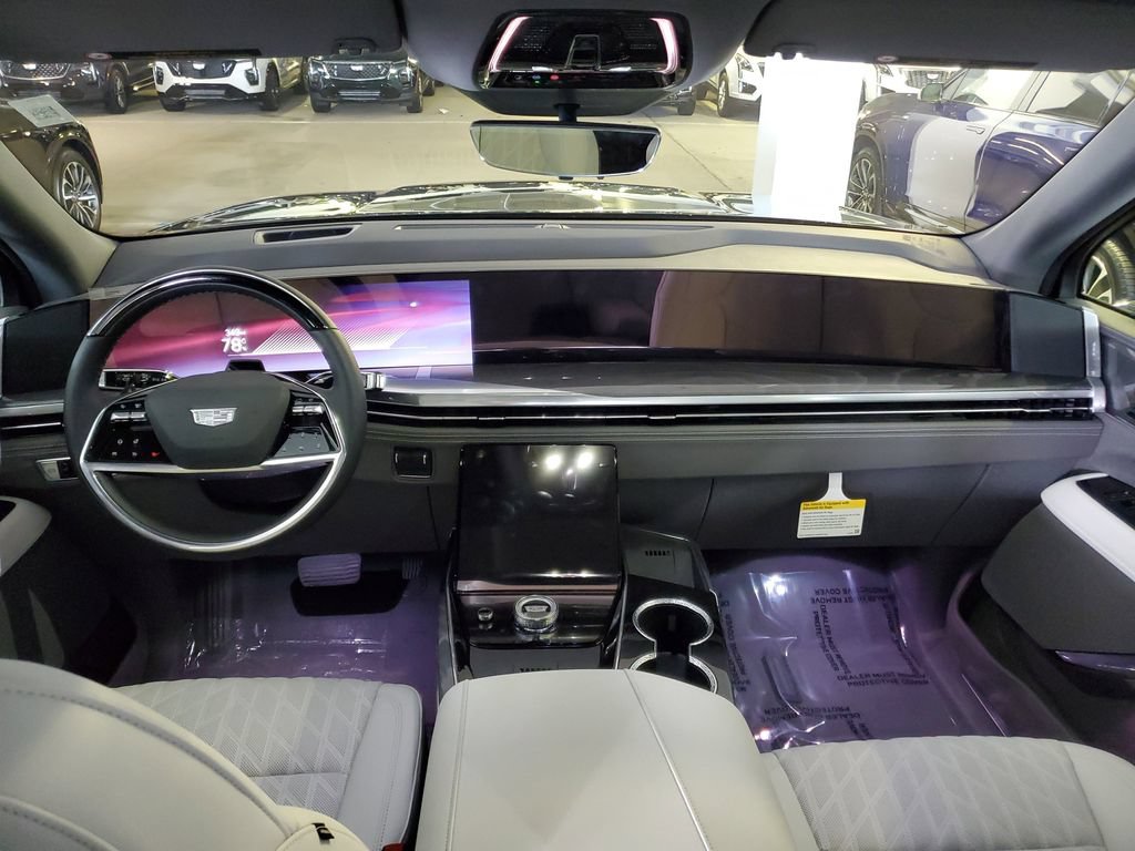 2026 Cadillac Escalade IQ Sport - Photo 13
