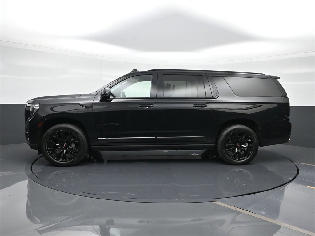 Used 2023 GMC Yukon XL Denali SUV